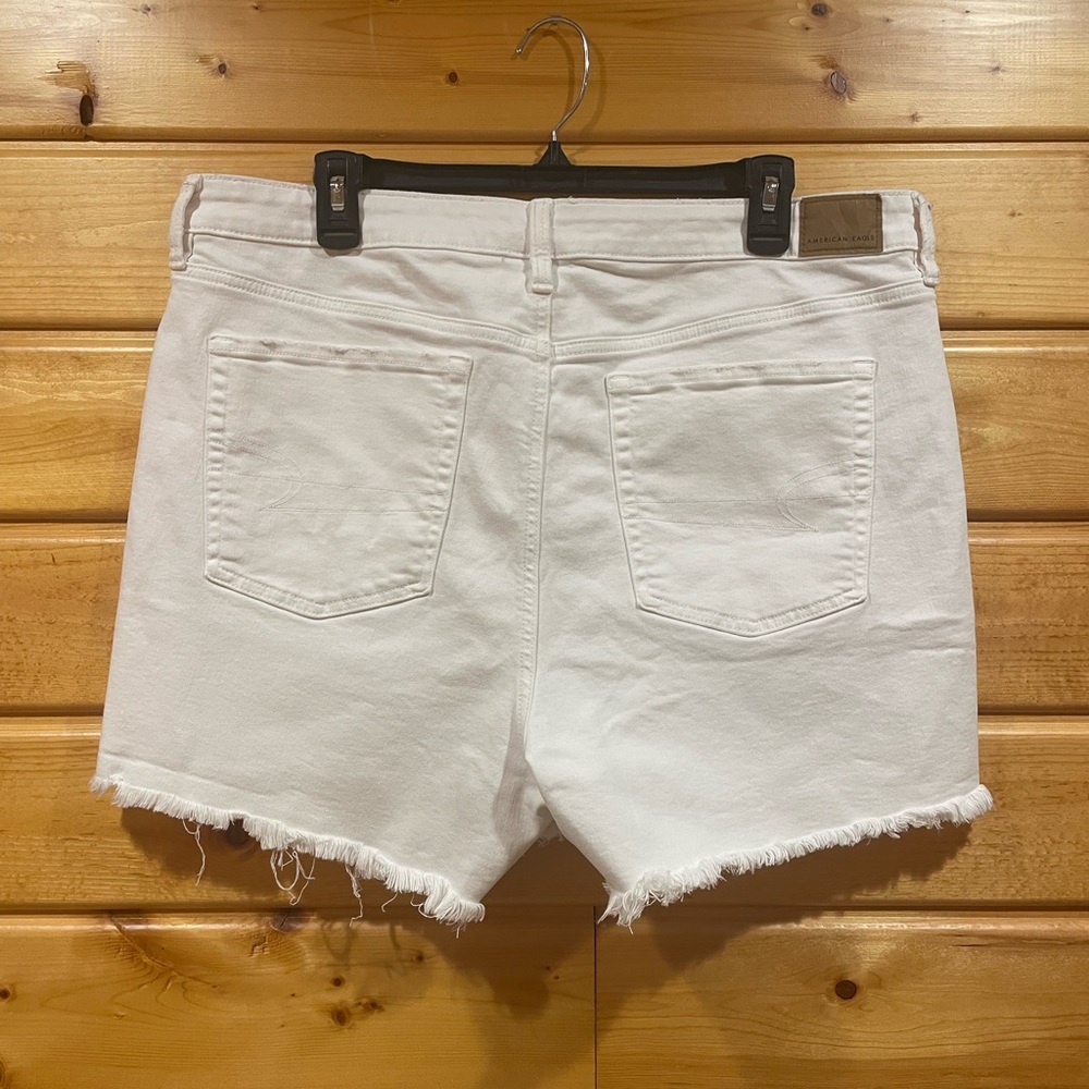White Frayed Hem American Eagle High V-Rise Shortie Size 18 - Picture 2 of 6